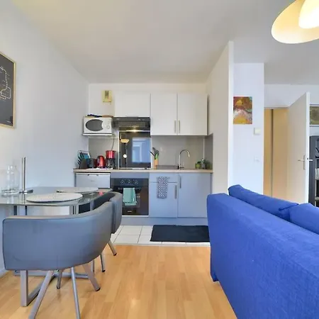 Cosy 10min From The Metro Parking Lille